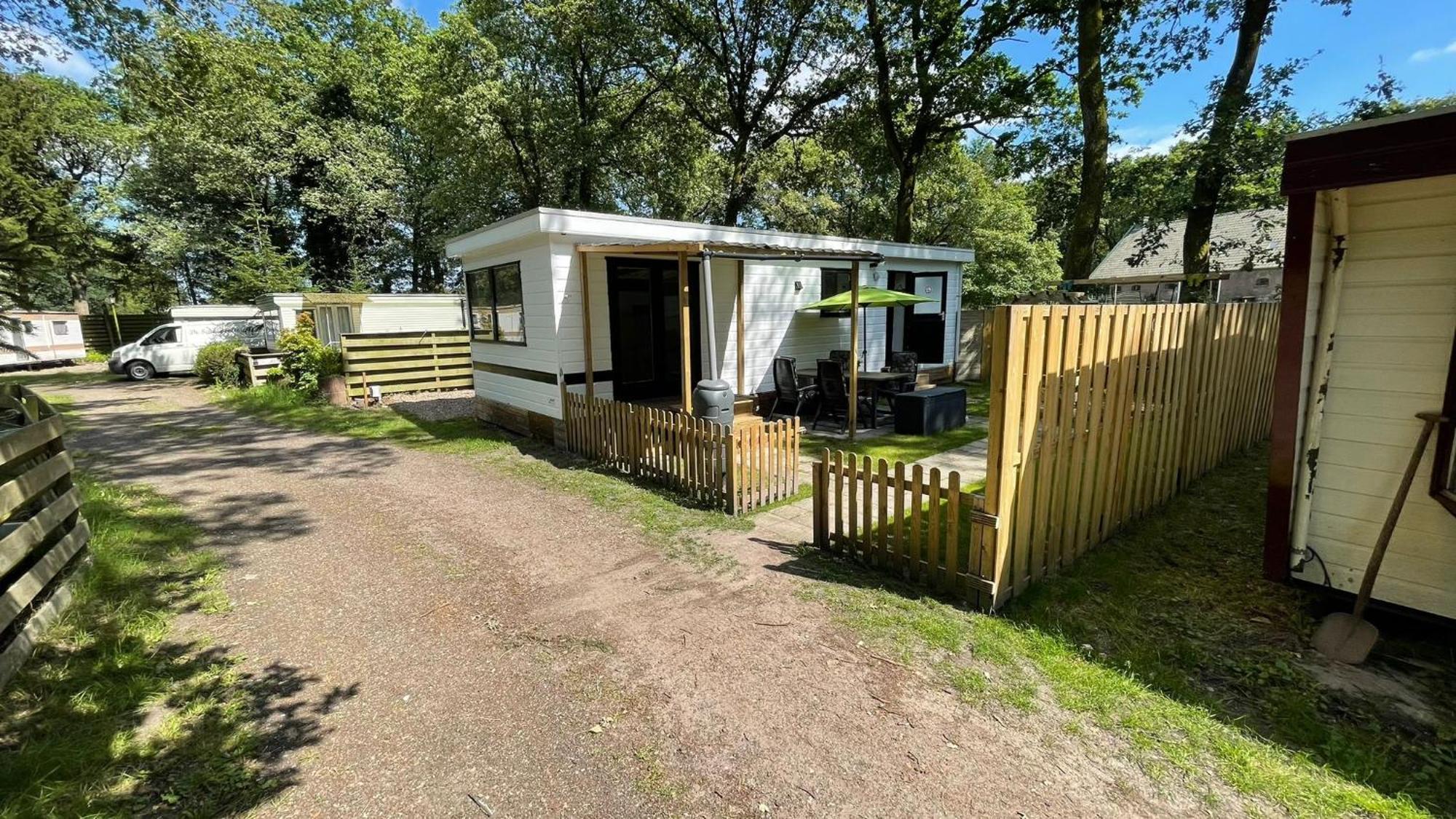 Chalet Kokomo - Gelegen In Bosrijkgebied Van Drenthe Eext Ngoại thất bức ảnh